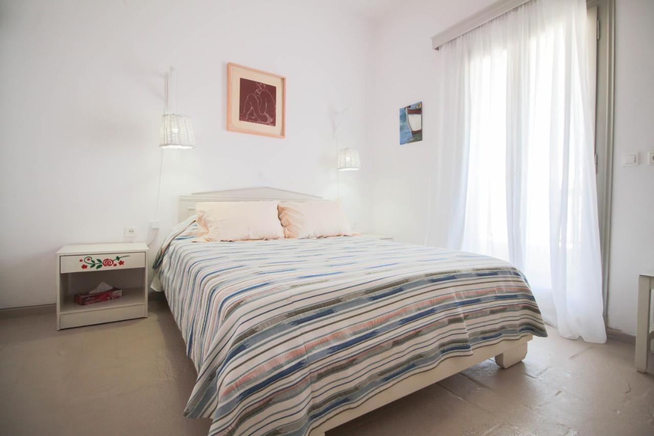 Villa With View Of Agios Ioannis And Pool With Jacuzzi Exteriör bild