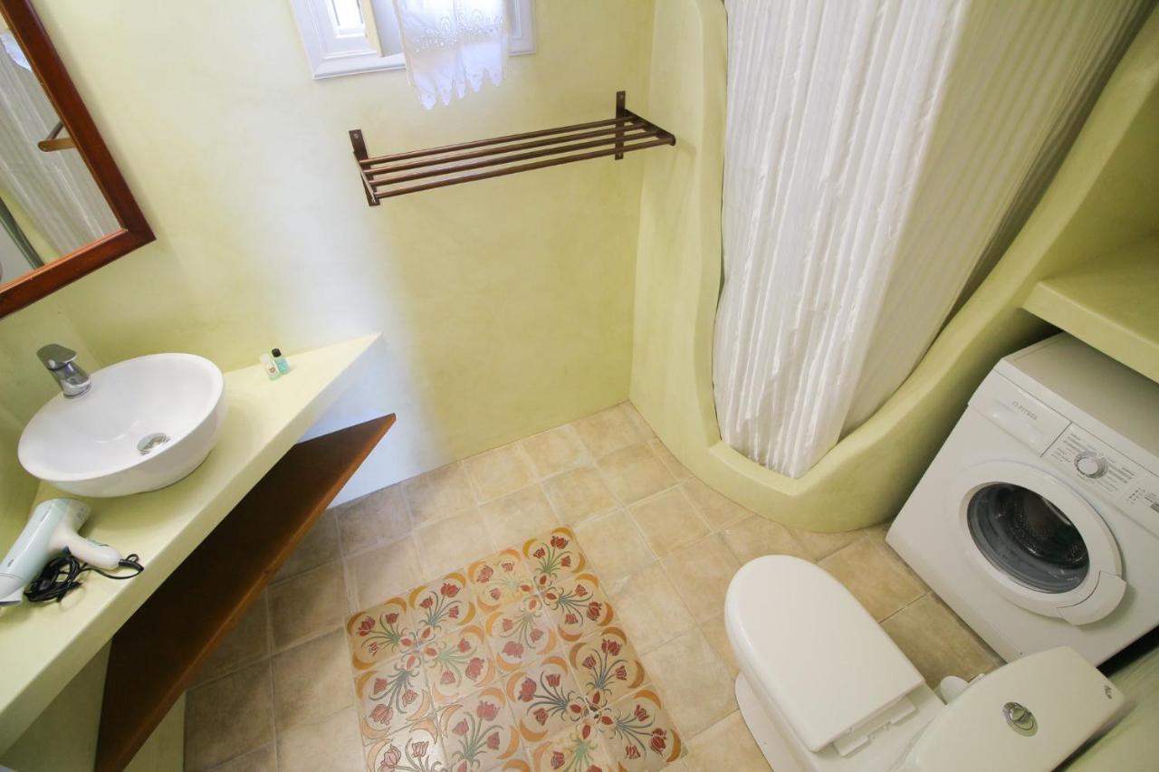 Villa With View Of Agios Ioannis And Pool With Jacuzzi Exteriör bild